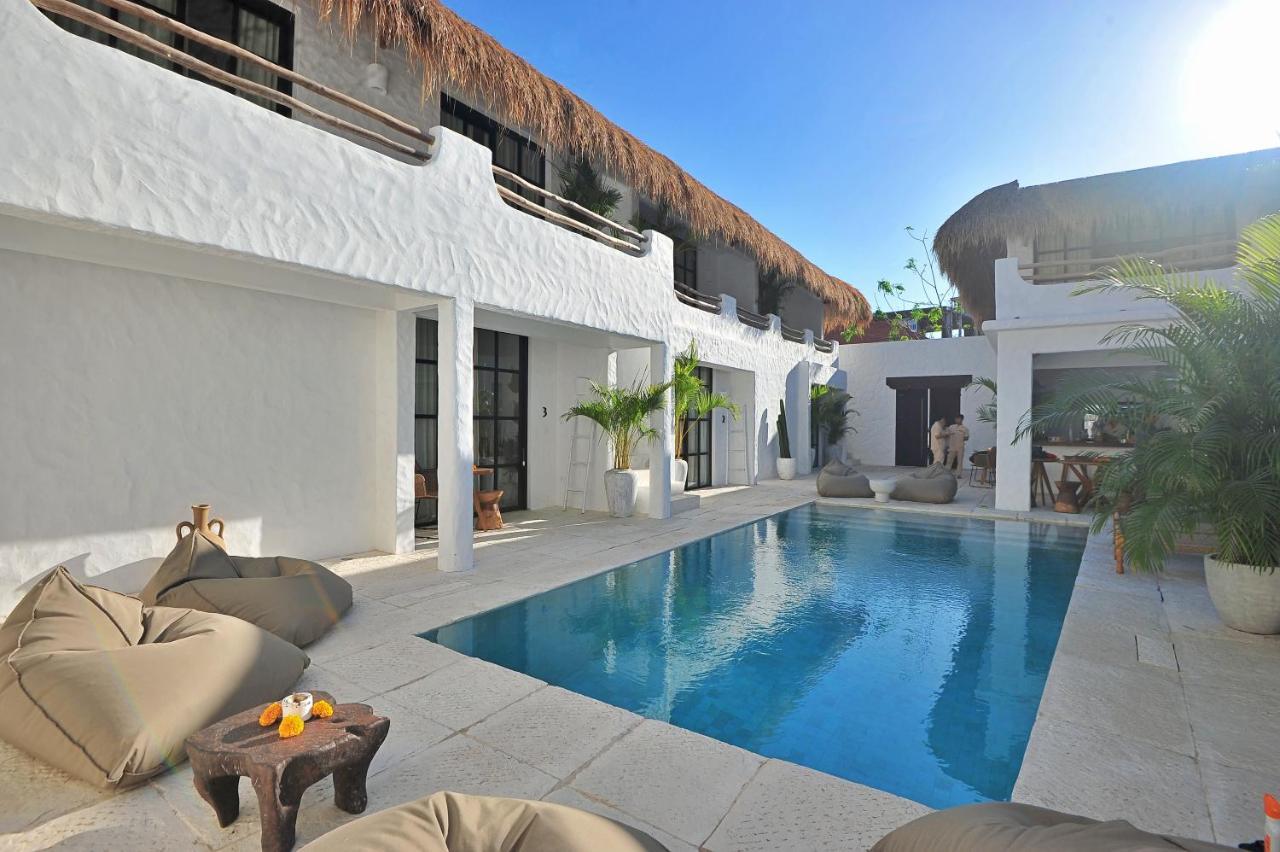 Amara Uluwatu Hotell Exteriör bild