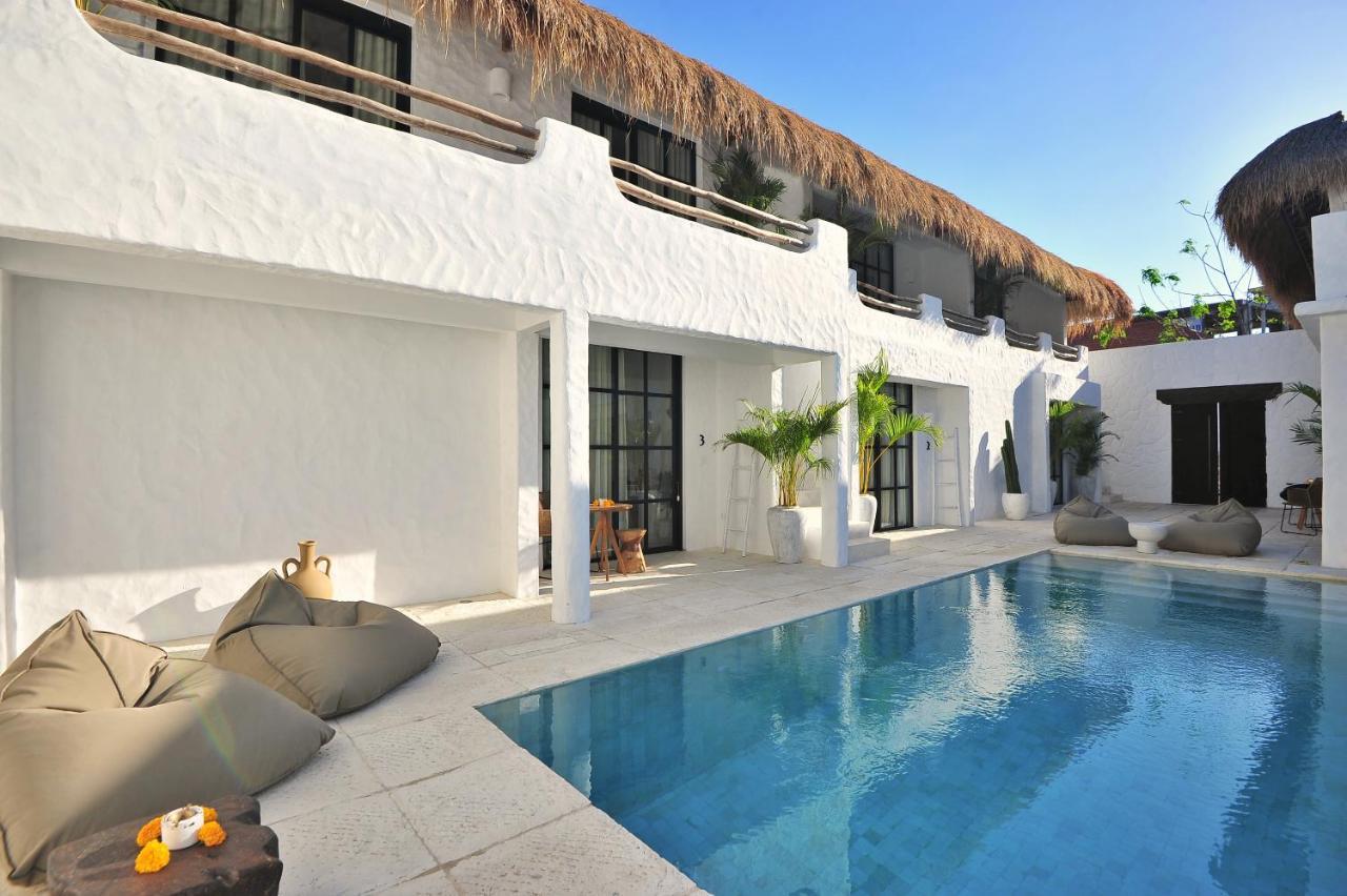 Amara Uluwatu Hotell Exteriör bild